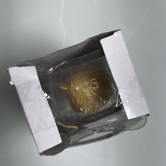 New Funko Pop! The Umbrella Academy Luther #1116 - Picture 6 of 7